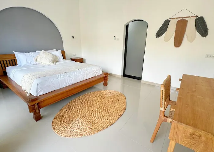 Niu Center - Fattylion Villa *