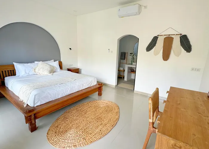 Niu Center - Fattylion Villa *